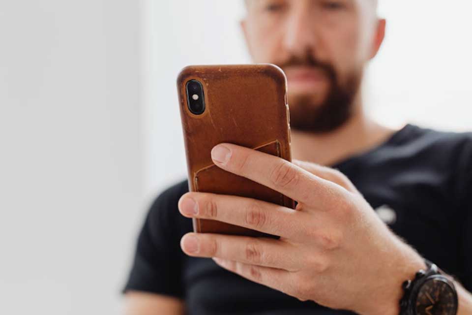 Como abrir a carteira digital pelo celular e começar a usar em poucos minutos