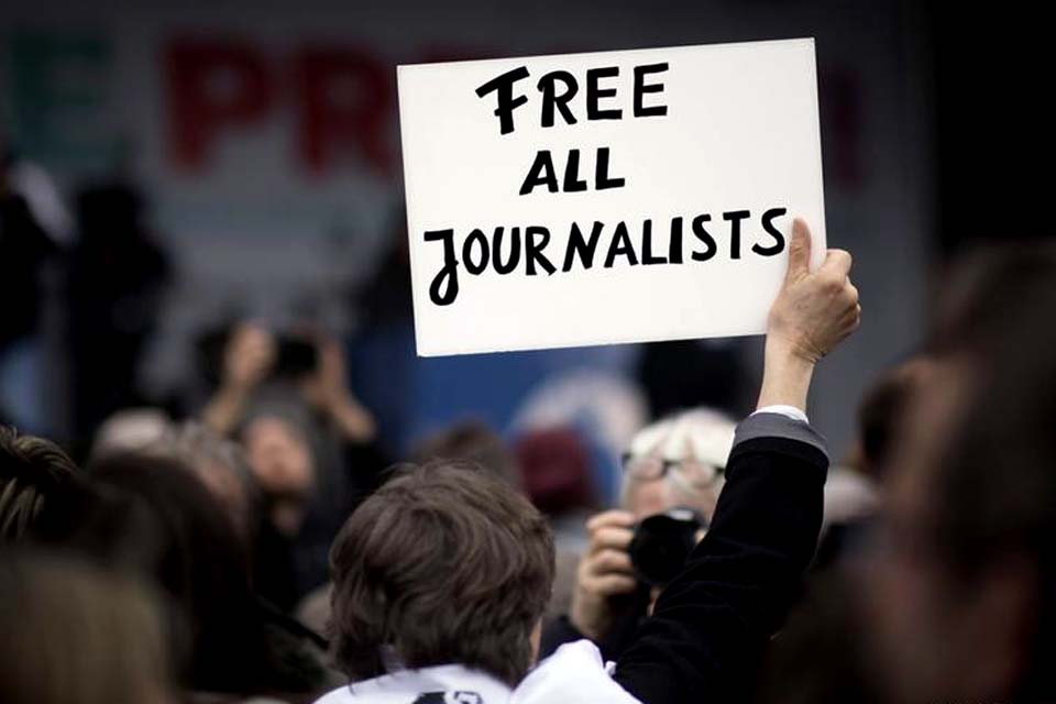 488 jornalistas estão presos no mundo em 2021, diz relatório; 46 foram mortos