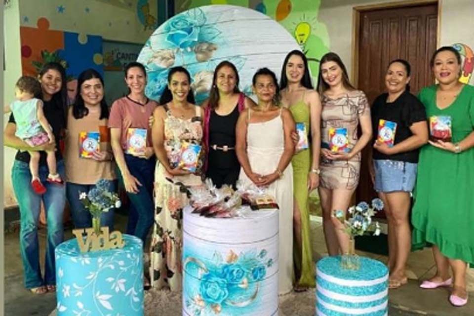 Mães de crianças autistas se fortalecem em evento especial em Vilhena