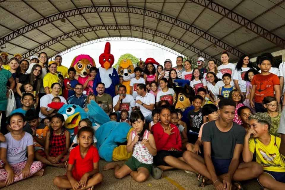 Ação Solidária leva alegria e esperança a 600 crianças no Bairro Habitar Brasil