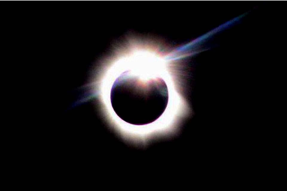 Eclipse solar deste sábado só poderá ser visto em regiões remotas