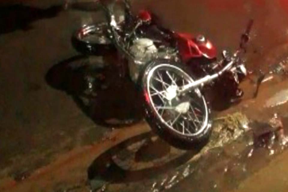 Colisão entre moto e carro deixa um morto em Ji-Paraná