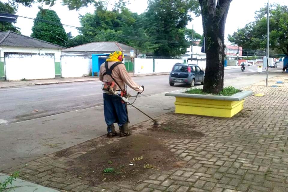 Prefeitura de Porto Velho continua realizando mutirão de limpeza na cidade