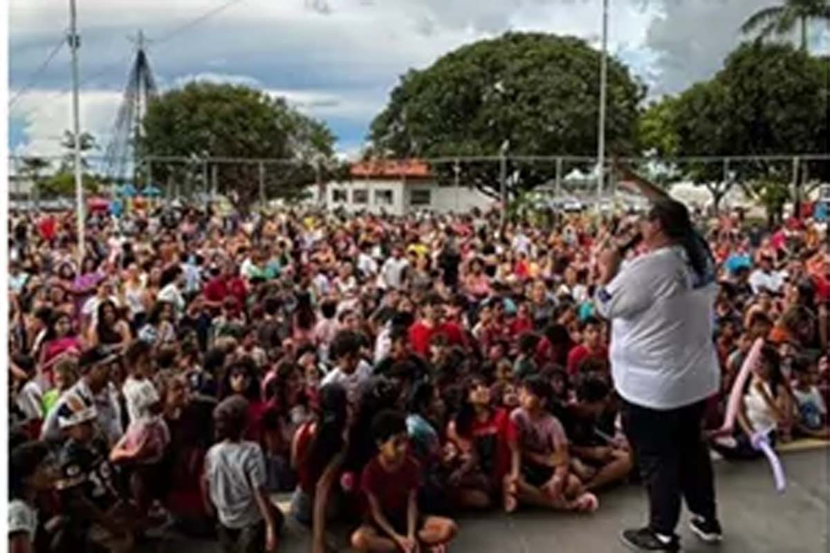 Caça ao Ovo de Páscoa reúne centenas de crianças e distribui mais de mil ovos em Pimenta Bueno