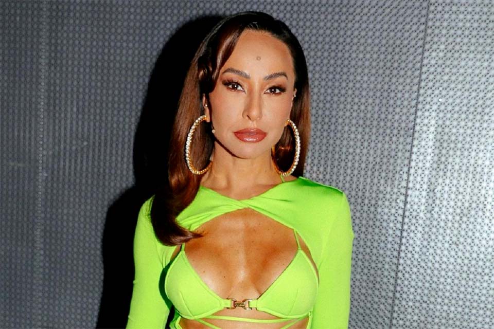 Sabrina Sato reflete sobre nova fase após término com Duda Nagle: 'Livre e me divertindo'