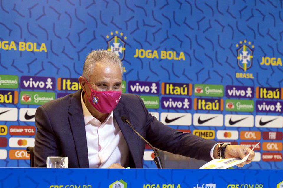 Tite convoca seleção para Eliminatórias da Copa do Mundo, em novembro