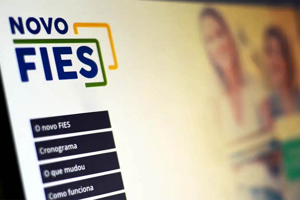 Inscrições para o Fundo de Financiamento Estudantil terminam hoje às 23h59 horário de Brasília
