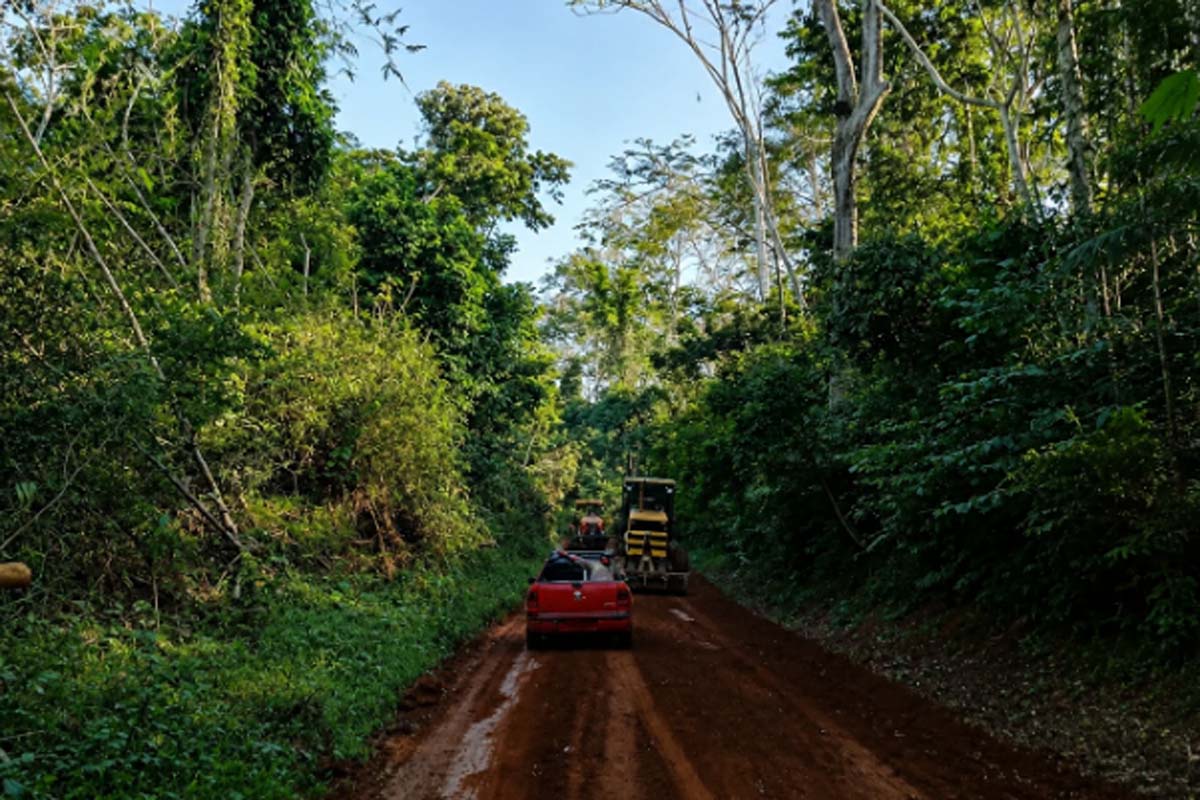 Secretaria de Agricultura realiza manutenção da Linha 11 na Terra Indígena Sete de Setembro