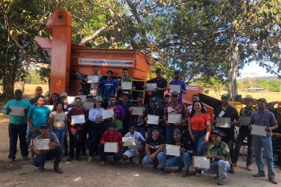 IFRO certifica Operadores de Trator e Máquinas Agrícolas pelo Projeto Cidadania Plena em Nova Brasilândia do Oeste