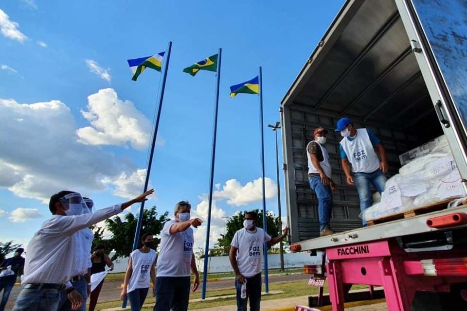 JBS entrega mais de 230 mil EPIs à Prefeitura: itens serão destinados a profissionais de Saúde