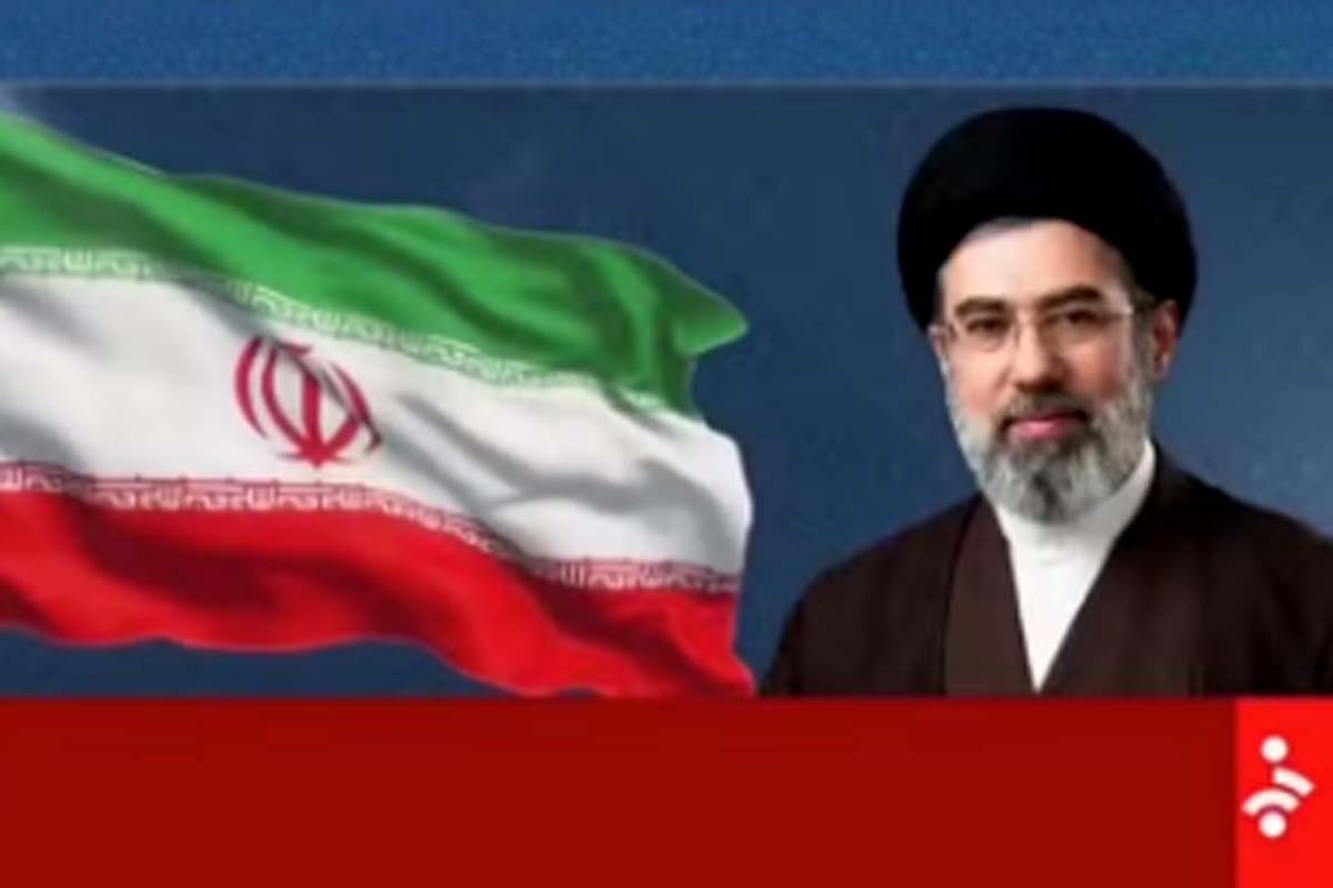 Líder supremo do Irã estaria desfigurado após ataque que matou seu pai