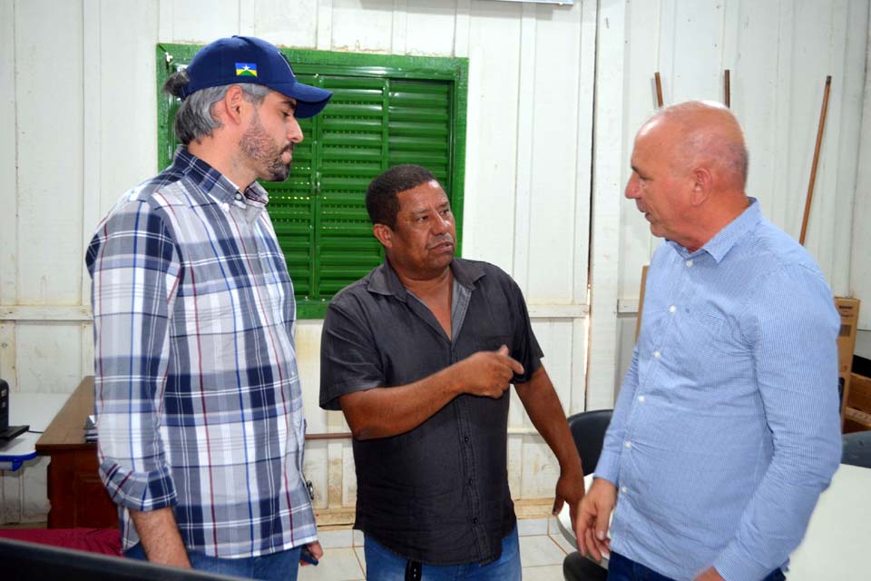 Ezequiel Neiva leva melhorias à educação do distrito de Vila Bosco, em Alto Alegre dos Parecis, com climatização da Escola Dom Pedro I
