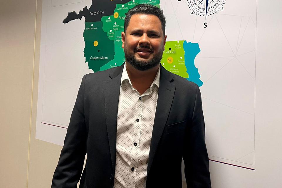 Samuel Costa irá defender a isenção de IR e de IPI aos professores e trabalhadores da Educação