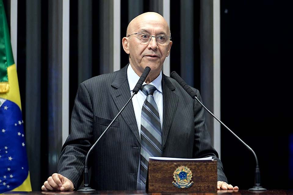 Confúcio Moura sugere poupança no lugar de aposentadoria: senador de Rondônia quer que o cidadão economize para ter “segurança na velhice”