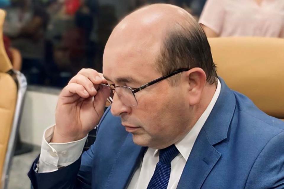 Iniciativa por segurança viária: Edwilson Negreiros solicita e SEMTRAN providencia sinalização em Porto Velho