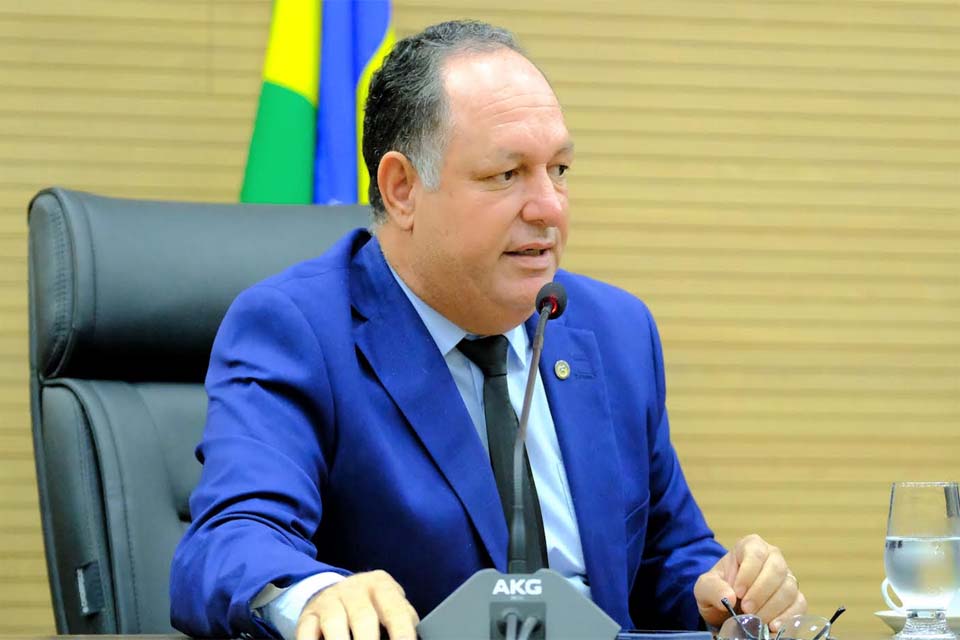 Pedro Fernandes comemora andamento da licitação da ponte sobre o Rio Cujubim na RO-205