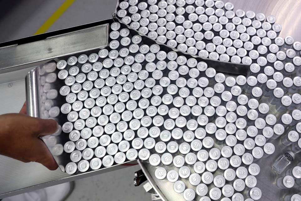 Fiocruz entrega mais de 2 milhões de doses de vacina ao PNI