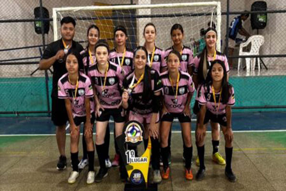 Equipe feminina de Chupinguaia conquista seletiva estadual e garante vaga nos JEBs em Brasília