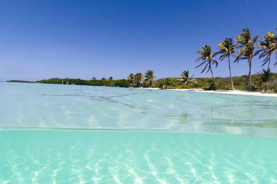 Cancún tem o maior número de praias limpas no México, apesar do excesso de turismo