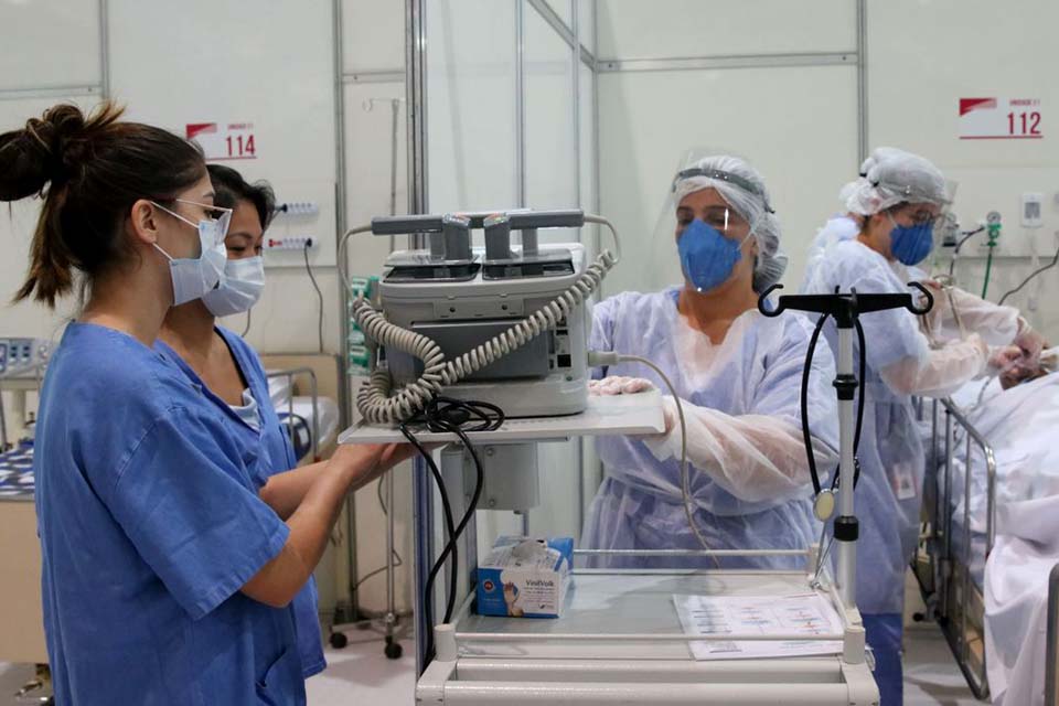 Governo abre crédito de R$ 2,6 bi para custear UTIs nos estados 