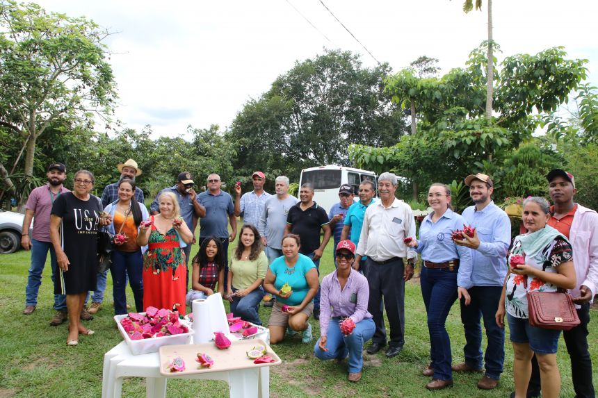 Vilhena recebe produtores de Pimenteiras do Oeste para troca de experiências e conhecimento de campo