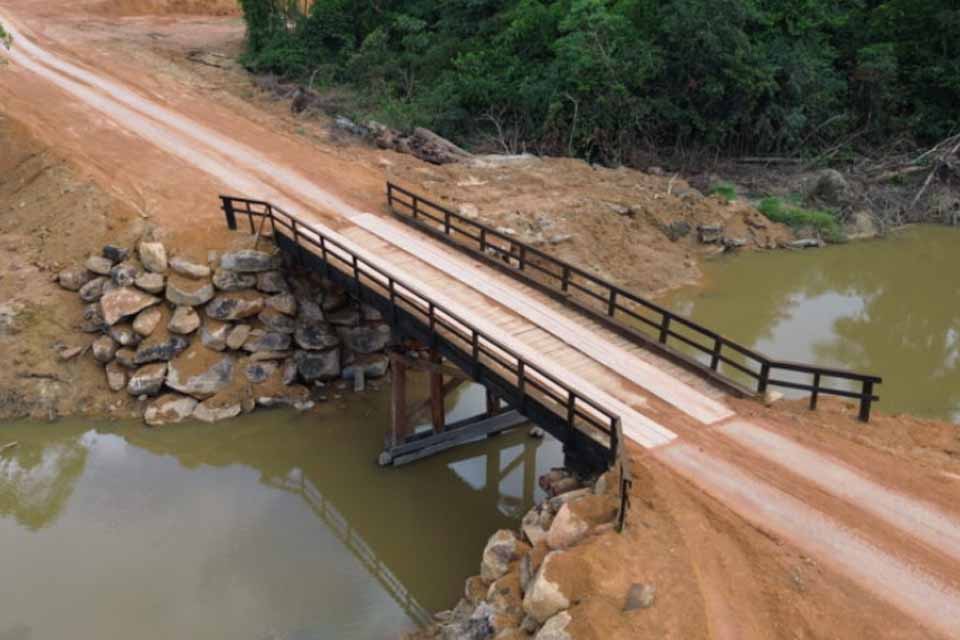 Obras de pontes na RO-460 ampliam segurança e melhoram trafegabilidade entre Buritis e Rio Pardo