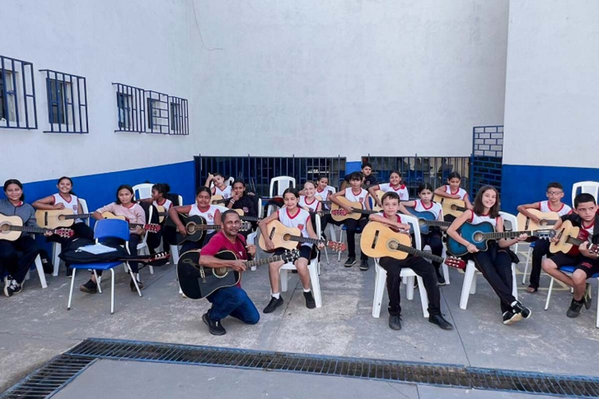 Vilhena inicia oferta de educação em tempo integral com turmas em quatro escolas da rede municipal