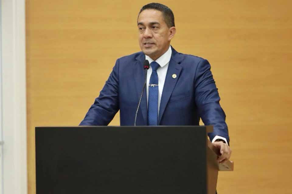 Eyder Brasil propõe a ampliação do programa 