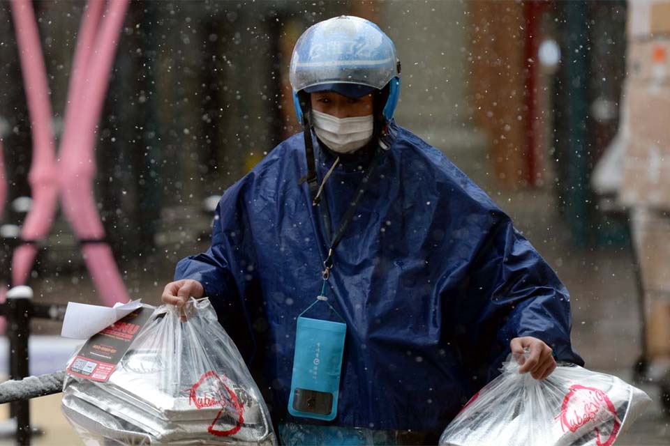 Bolsas da Europa voltam ao vermelho com disseminação de coronavírus