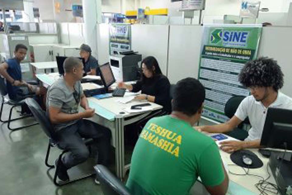 Empresas exigem qualificação profissional para contratar funcionários