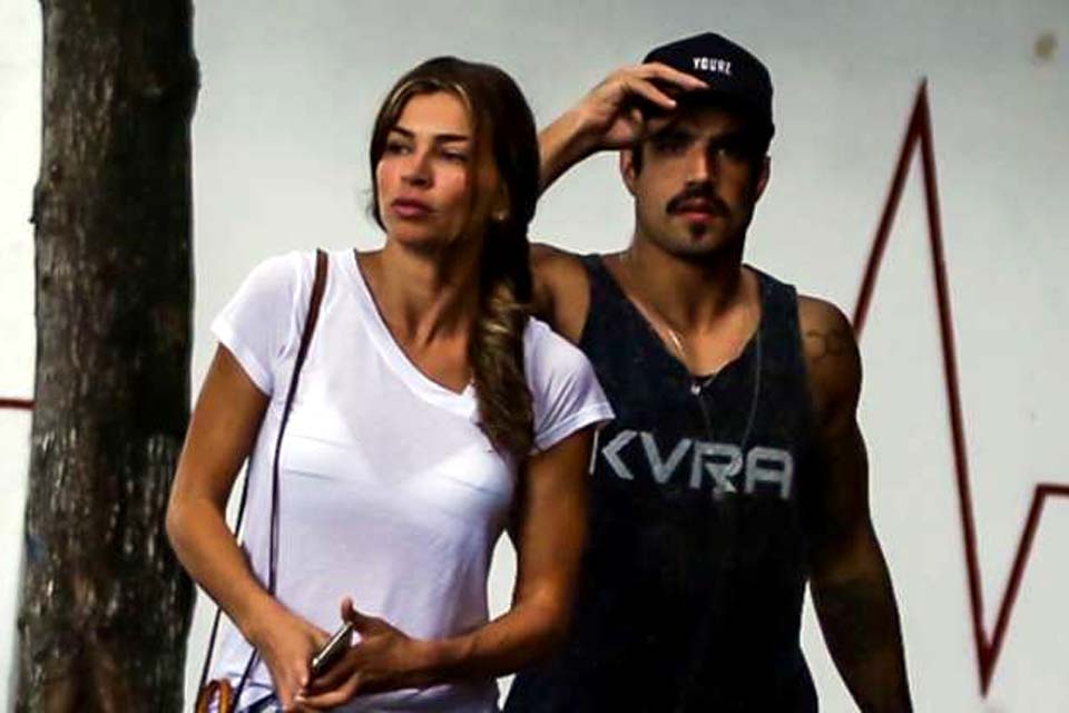 Caio Castro nega ausência de Grazi Massafera durante quarentena: 'Quem disse?'