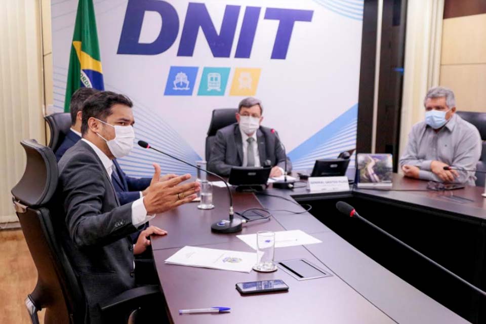 Em resposta a solicitação de urgência do deputado Expedito Netto e do senador Marcos Rogério, DNIT inicia as obras na BR-429 