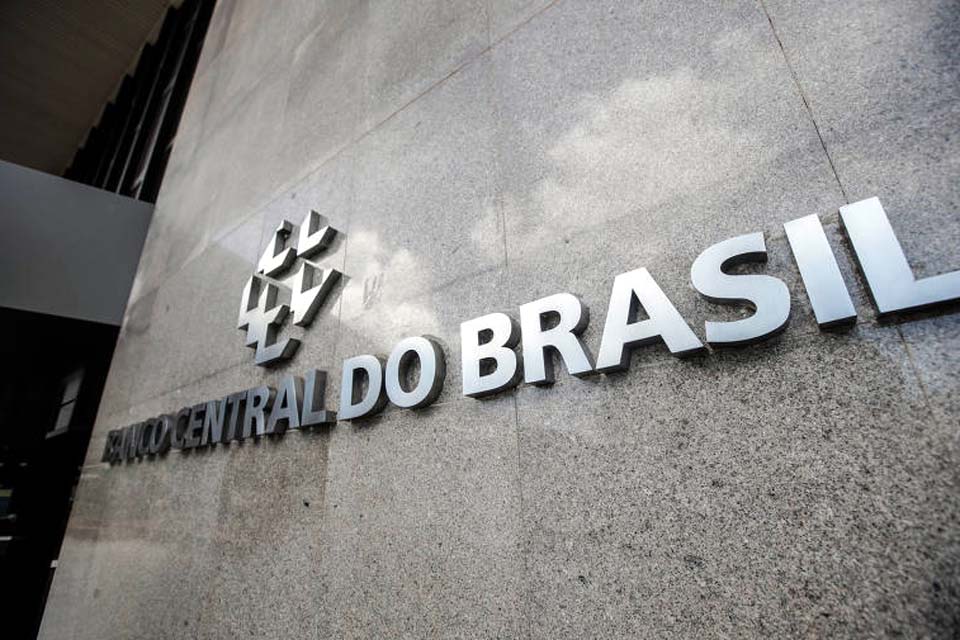 Banco Central deve baixar juros nesta quarta pela primeira vez em três anos