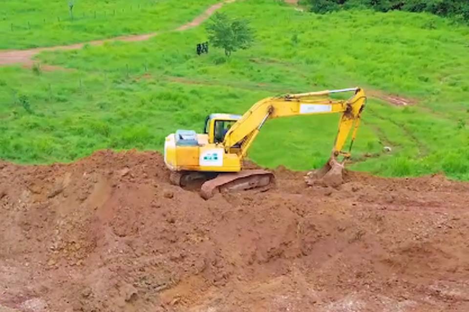 Prefeitura de Espigão do Oeste acelera Projeto Revitalizar Nascentes no Rio Palmeiras