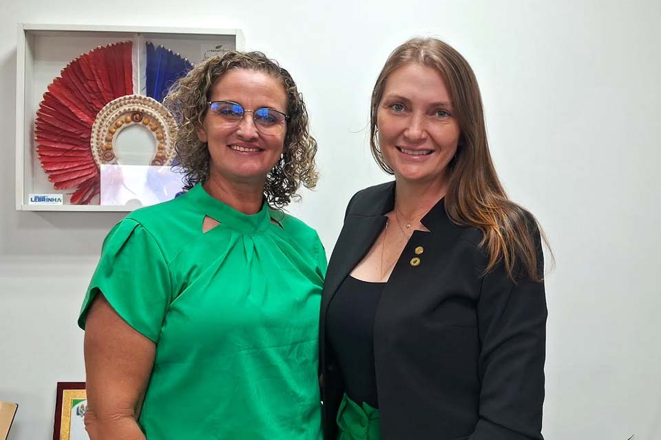 Gislaine Lebrinha e Lebrão garantem R$ 200 mil para construção de calçadas em Seringueiras