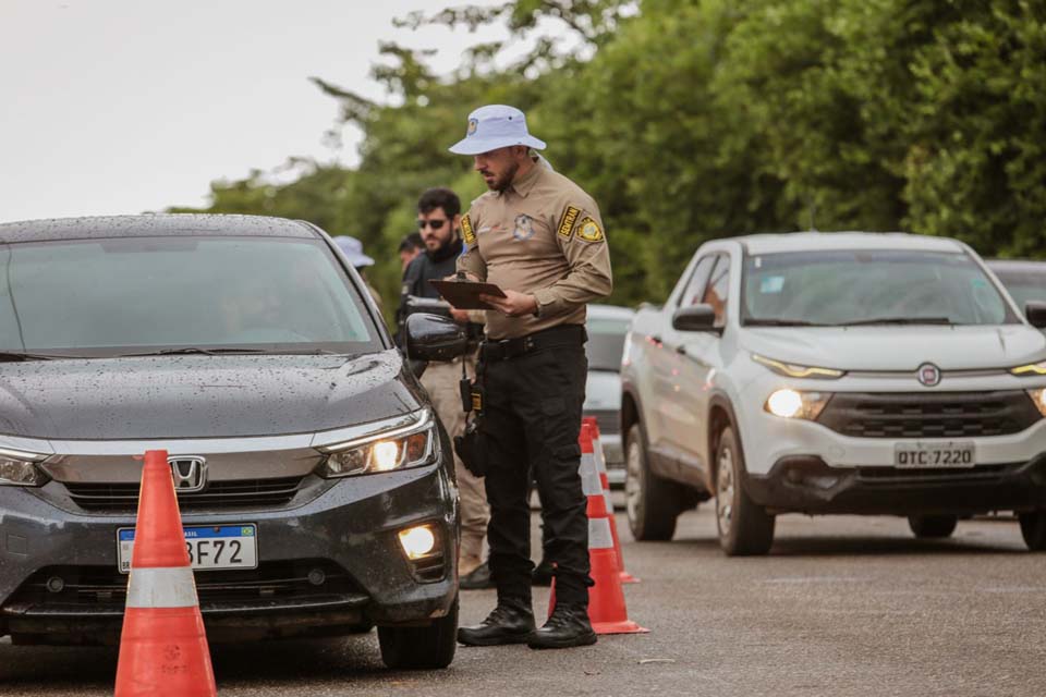 Agentes de Trânsito contribuem para garantir segurança nas ruas de Porto Velho