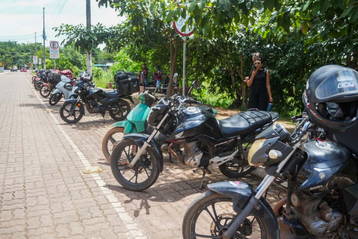 Entregadores de delivery terão estrutura completa atrás do shopping