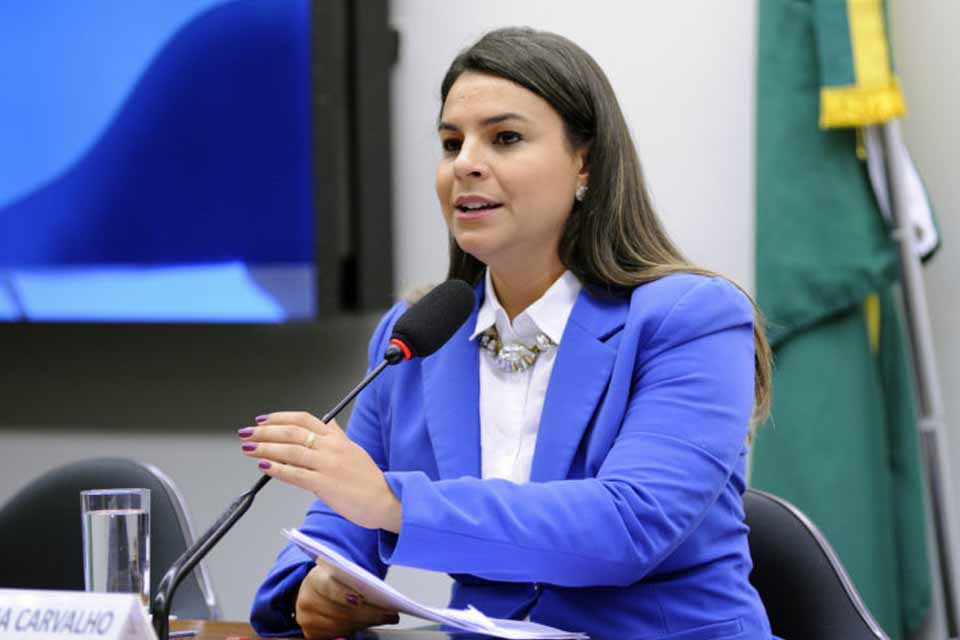 Deputado pode desbancar Mariana Carvalho na corrida pela prefeitura de Porto Velho, diz colunista