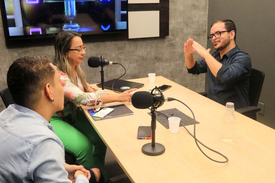 Mediação tecnológica expande ensino de Língua Brasileira de Sinais em Rondônia