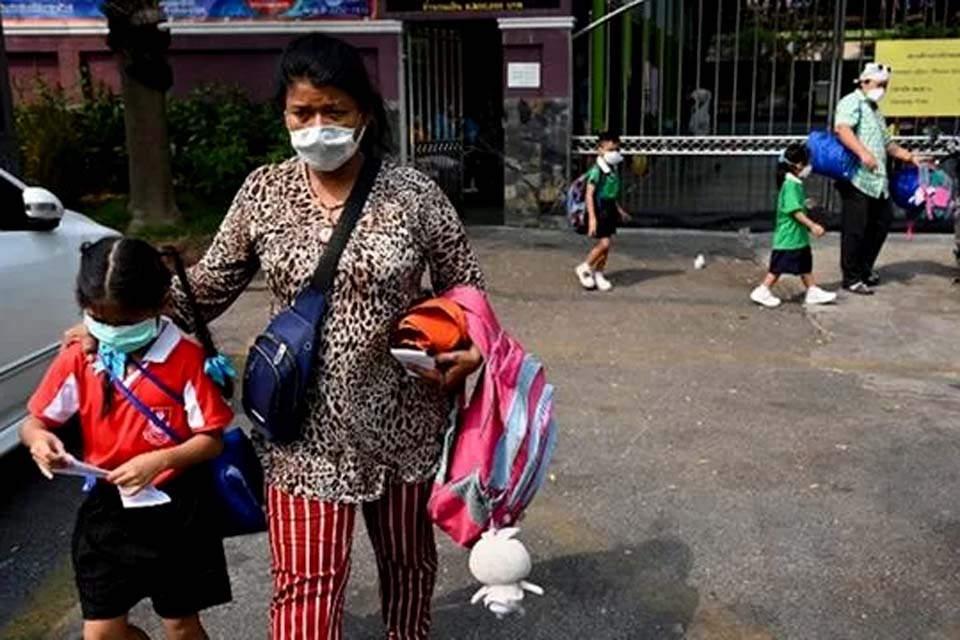 Mais de 400 escolas são fechadas em Bangcoc devido à poluição do ar