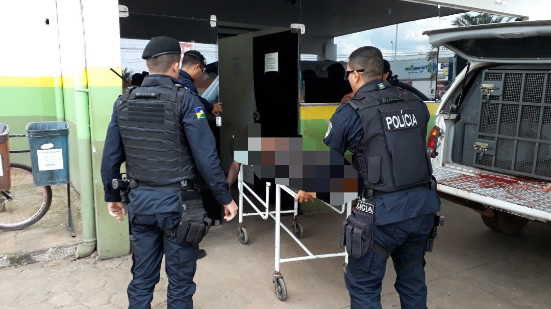 Massacre em Porto Velho – Homem ataca 10 pessoas aleatórias com golpes de facão, mata uma mulher e é morto após confronto com a polícia