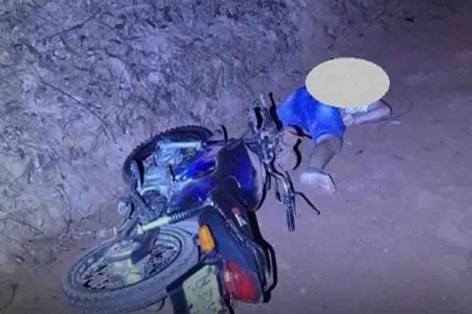 Homem é executado com tiros na cabeça em Seringueiras 