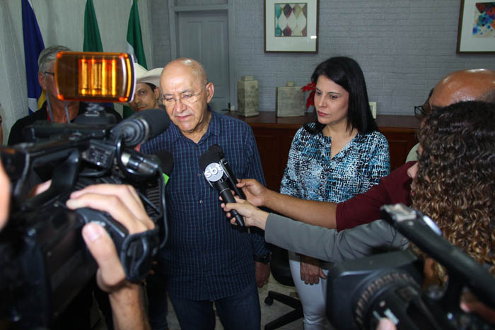 Governador Confúcio Moura anúncia força-tarefa para Cacoal a partir de fevereiro