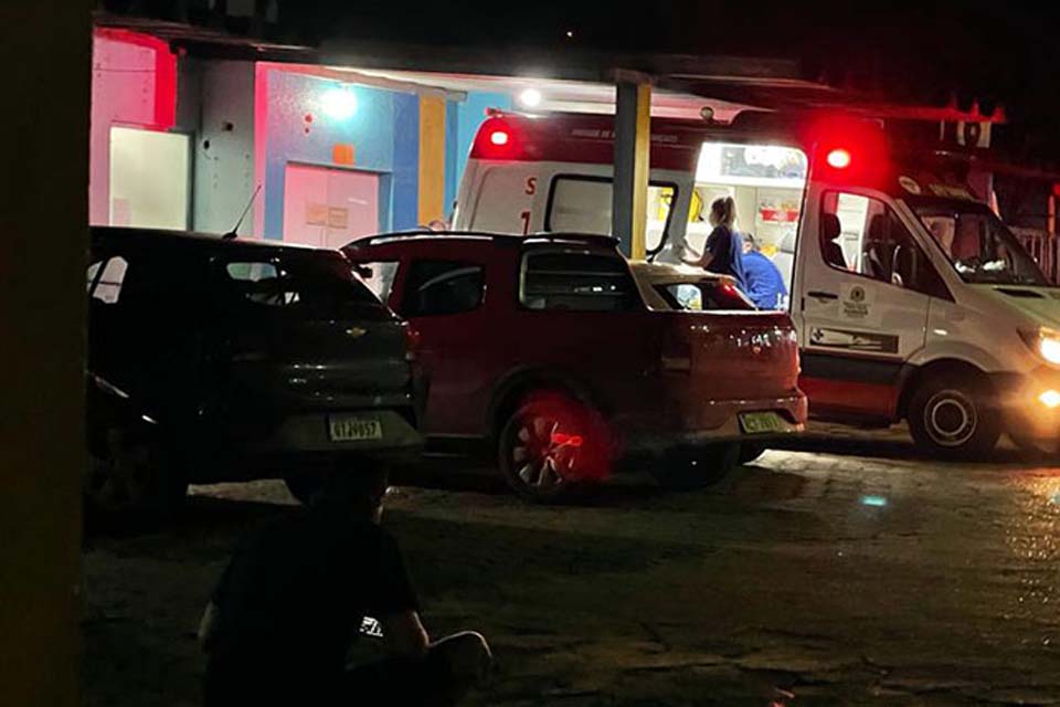 Técnica de enfermagem invade apartamento esfaqueia ex-namorado