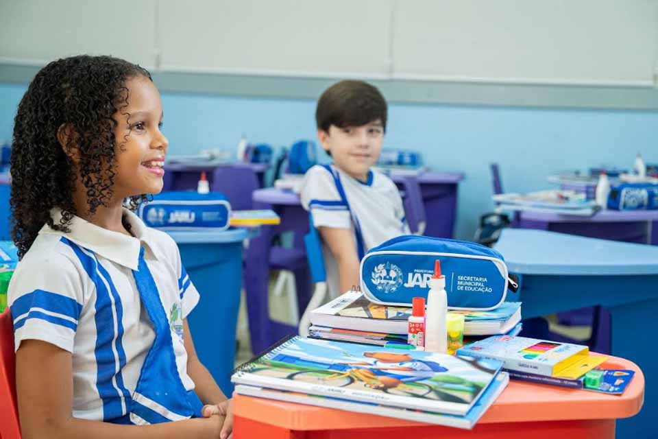 Prefeitura fará entrega de kits escolares em Jaru, Tarilândia, e Bom Jesus