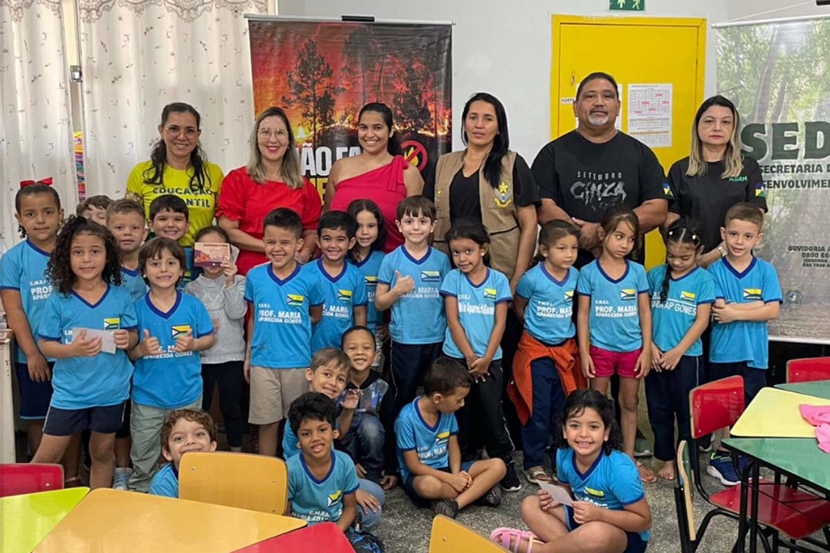 Creche Maria Aparecida Gomes recebe palestra de educação ambiental