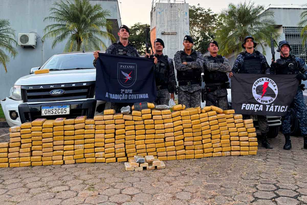 PM apreende quase 280 kg de drogas e prende quatro suspeitos em Ji-Paraná