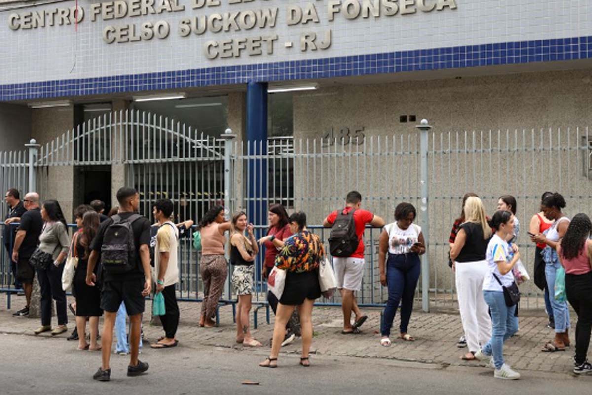 Cefet Rio abre inscrições para professor, com salários até R$ 13 mil