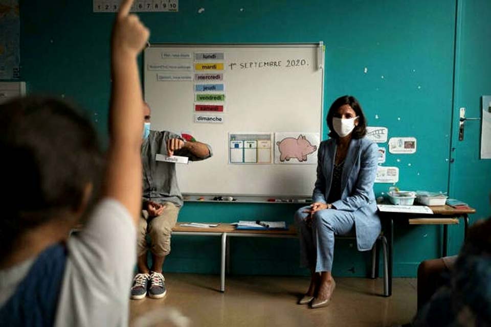 Covid-19: França prepara volta às aulas sob o temor da variante Delta