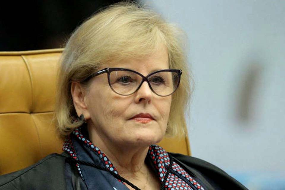 Rosa Weber critica posição da PGR sobre Bolsonaro sem máscara e pede novo parecer